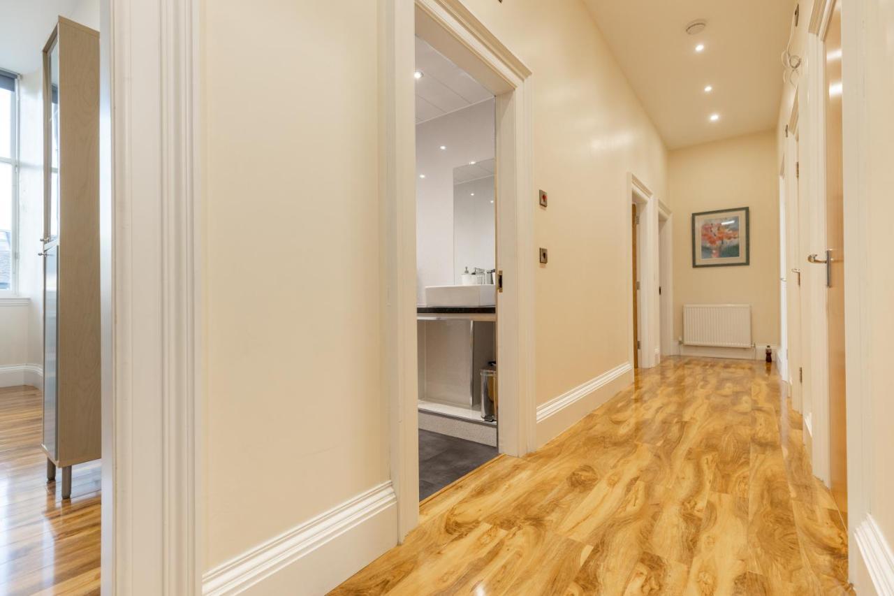 New 2 Bed Apartment With Stunning Views Of Arthur Seat Mountain 爱丁堡 外观 照片